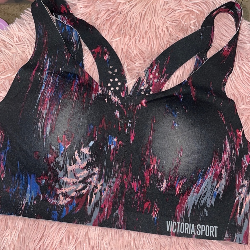 VS Sports Bra